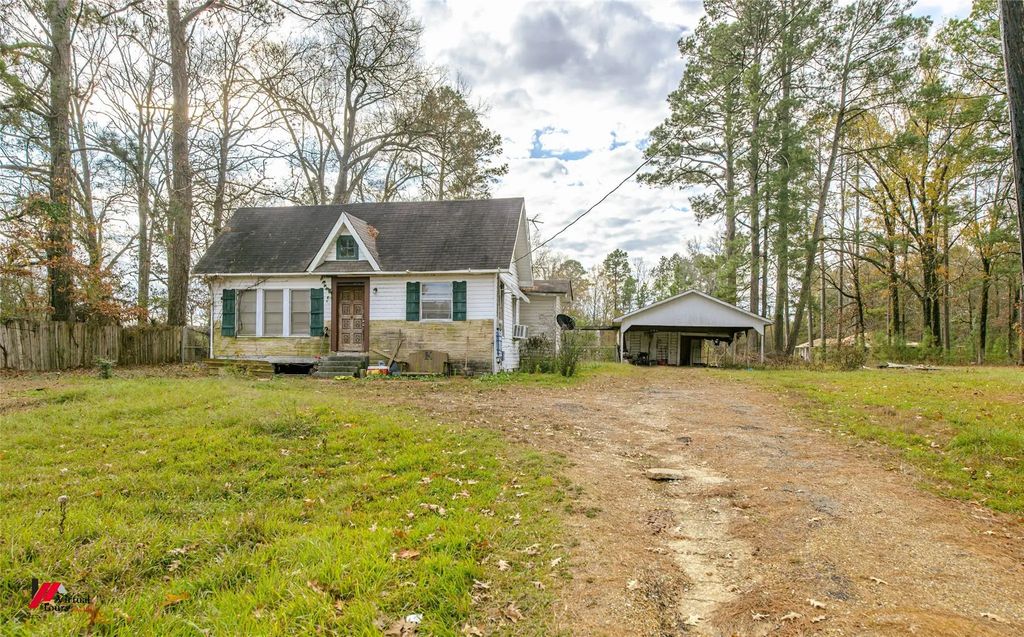 179 Daniel Thomas Road, Springhill