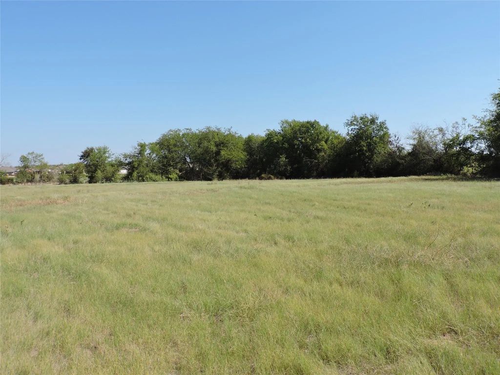 016 Barnes Road, Mabank