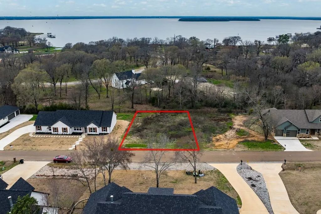 204 Splitrail Drive, Mabank