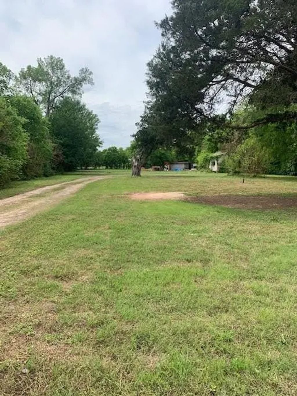 3025 S 3rd Street, Waco