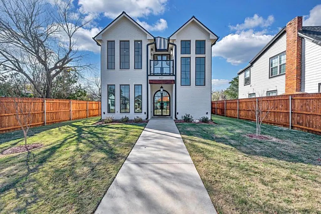 707 S 9th Street, Waco