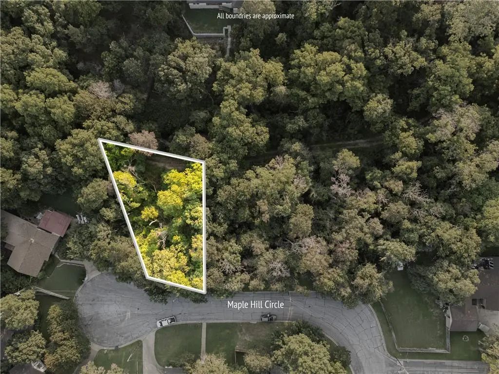 2906 Maple Hill Circle, Waco