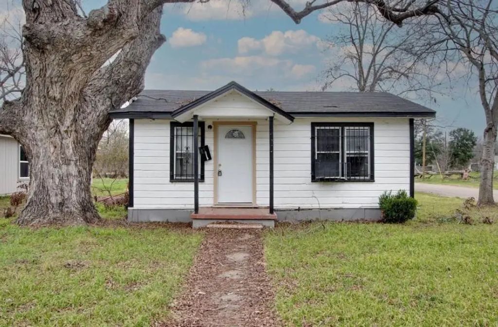 1001 Calhoun Avenue, Waco
