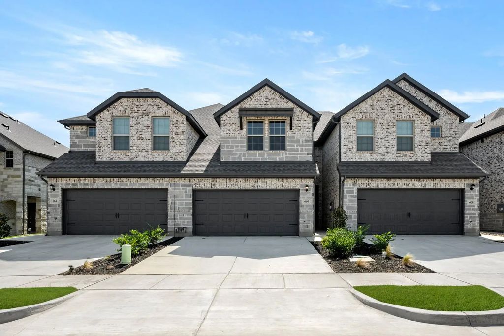 660 Sandiford Court, Mansfield