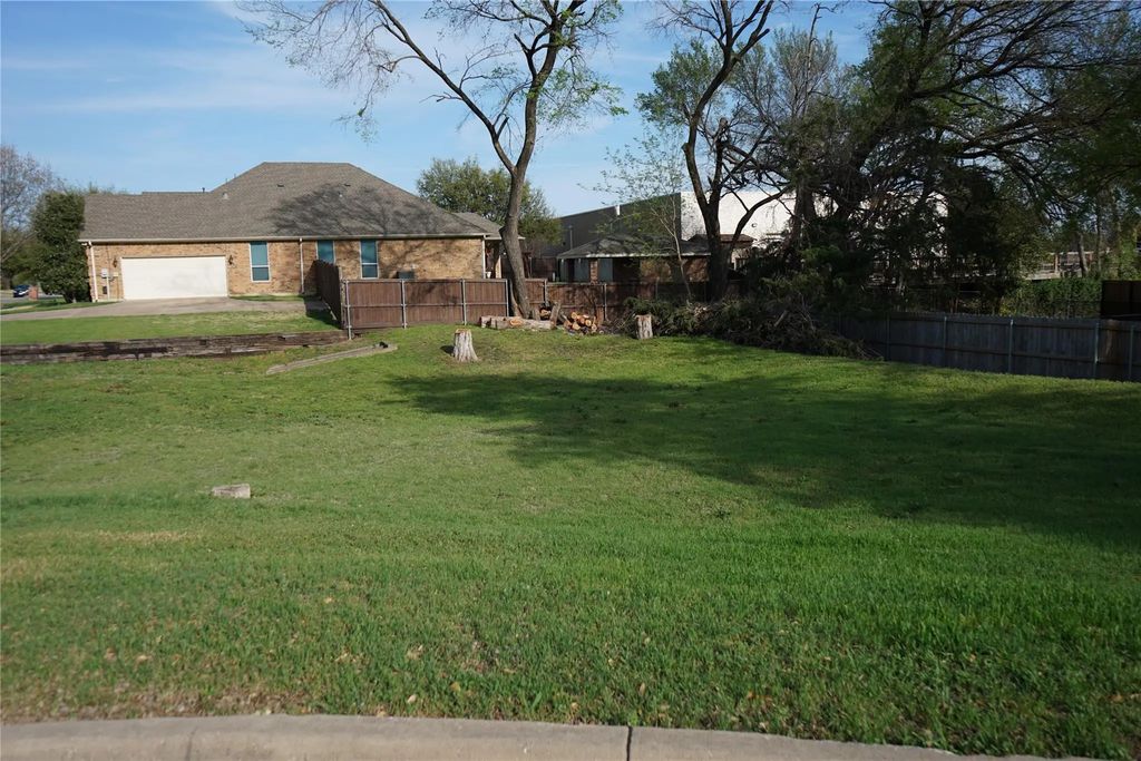 6916 Katherine, Richland Hills