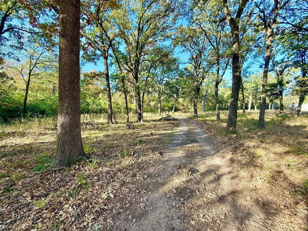 264 County Road 1452, Bonham