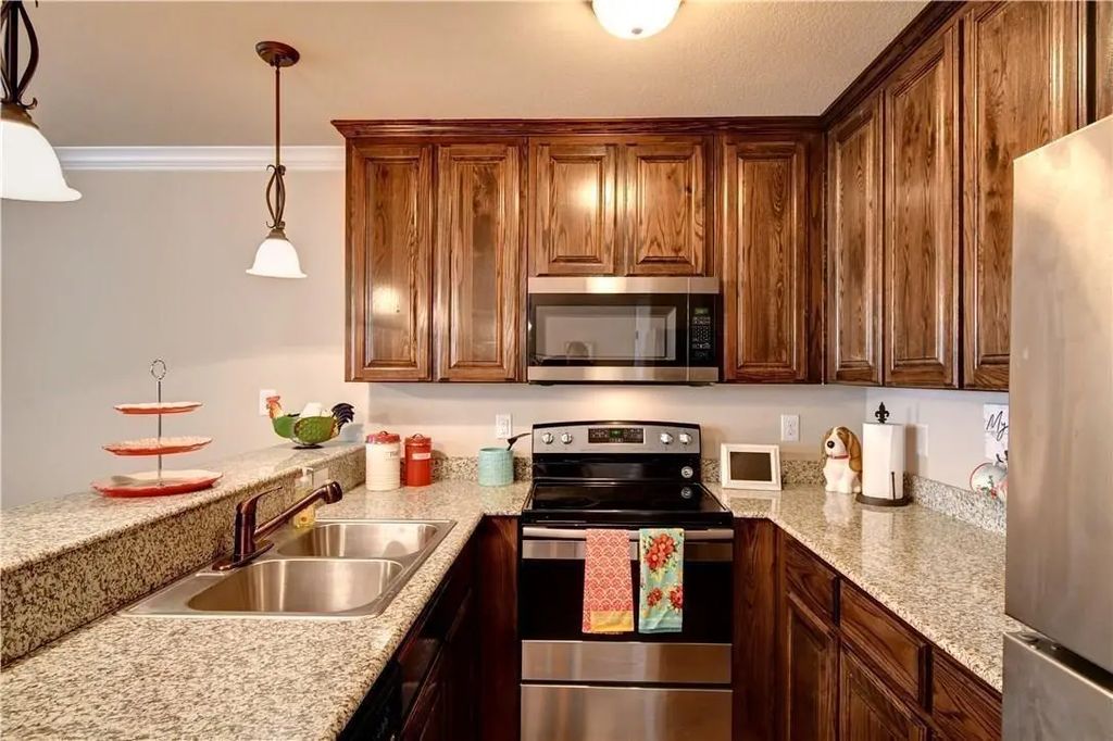 701 S Lillian Street, Stephenville