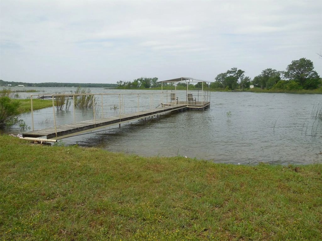 126 County Road 541, Eastland
