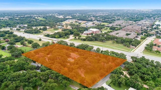 2740 W Southlake Boulevard, Southlake
