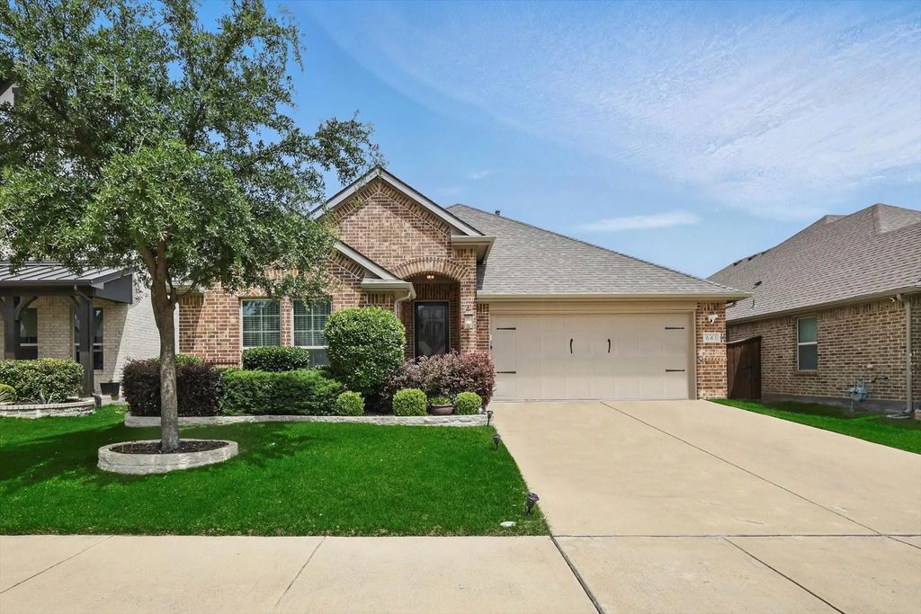 641 Rawlins Lane, Fort Worth