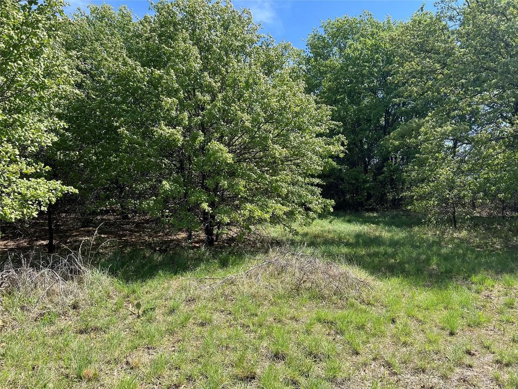 127 Rivercrest Drive, Nocona