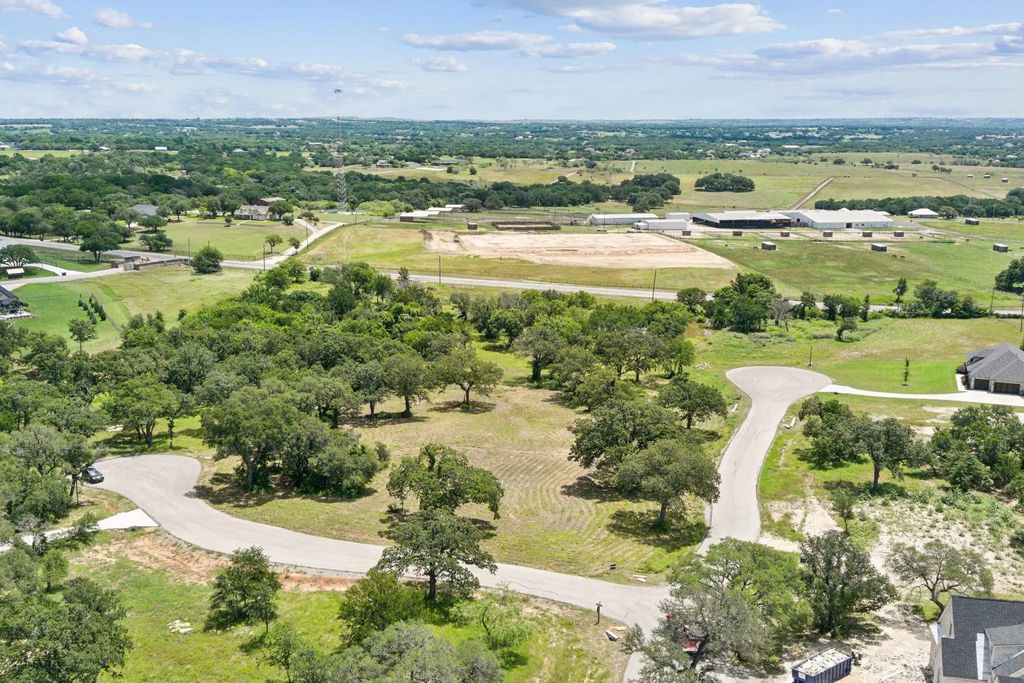 600 Nyoka Bend, Weatherford