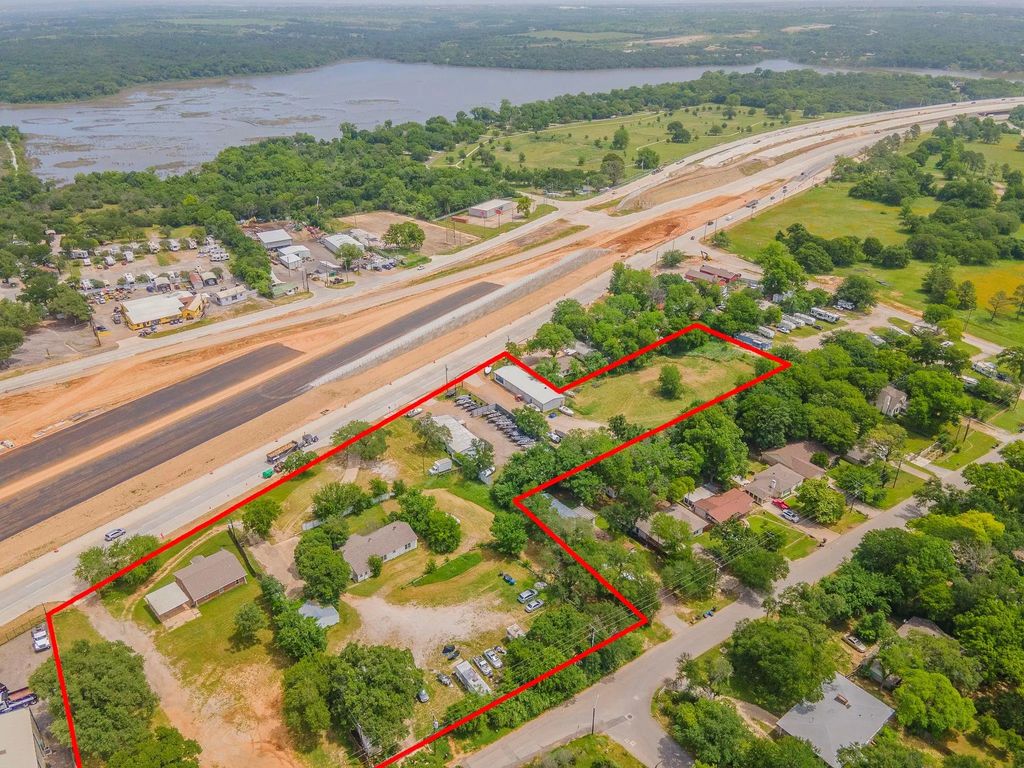 7621 Jacksboro Highway, Fort Worth