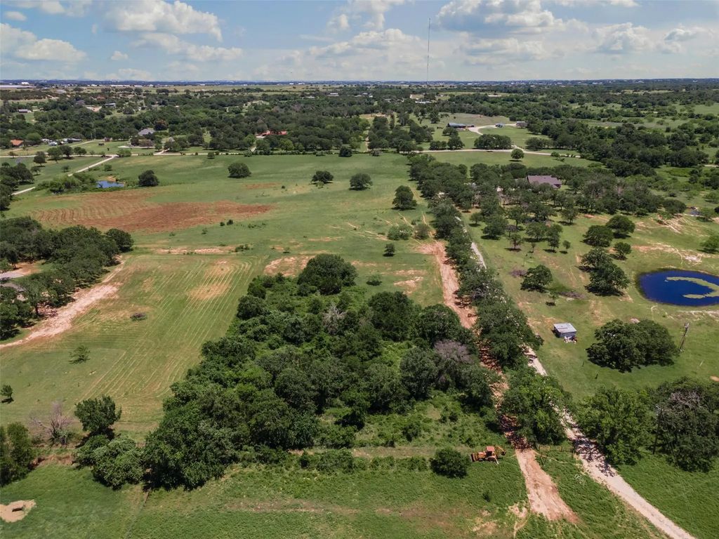 1950 Cold Springs Rd, Weatherford
