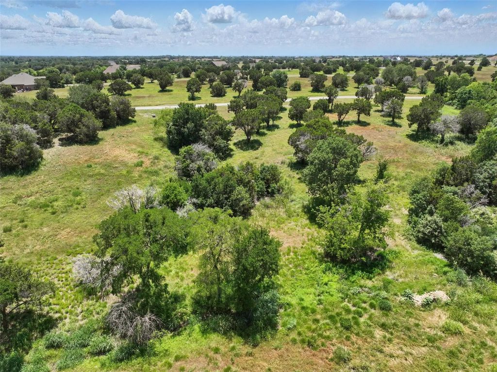 6224 N Aberdeen Drive, Cleburne