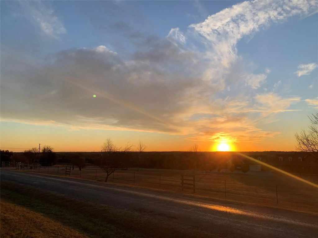 004 Stone Marshall Road, Van Alstyne