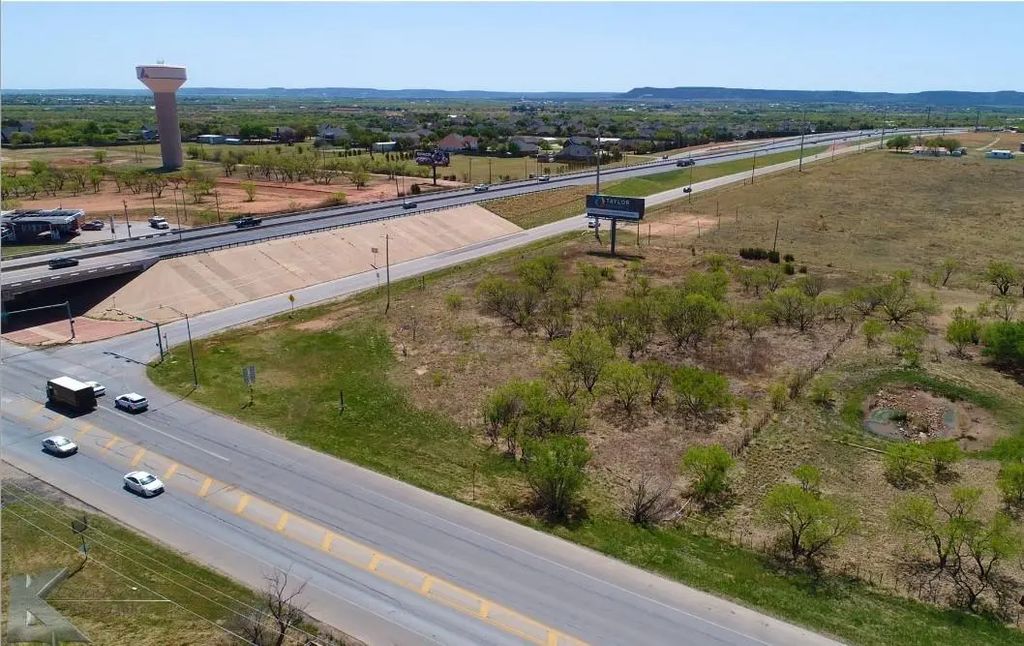 8102 Us Highway 83, Abilene