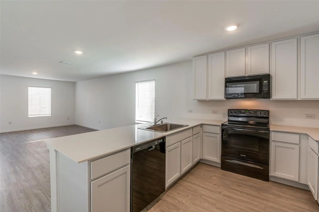 6303 Kingfisher Way, Princeton