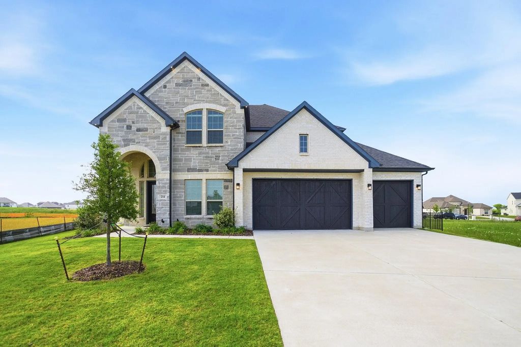211 Condor Court, Heath