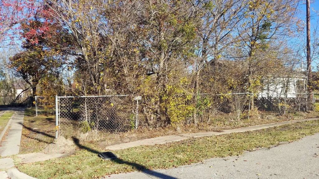 602 E 14th Avenue, Corsicana