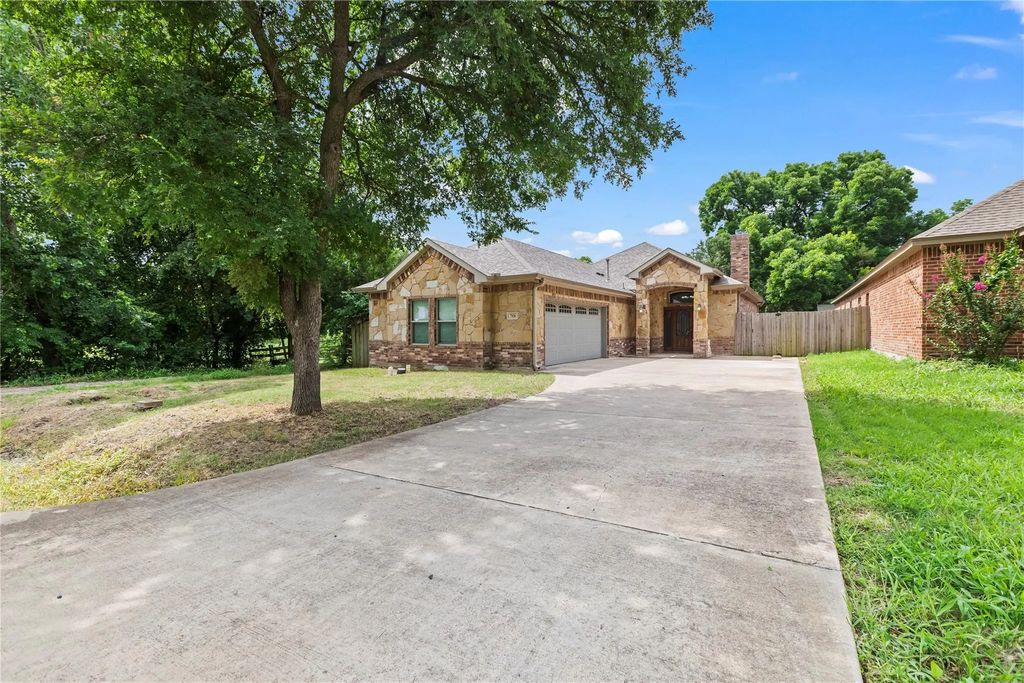 7806 Garner Road, Rowlett