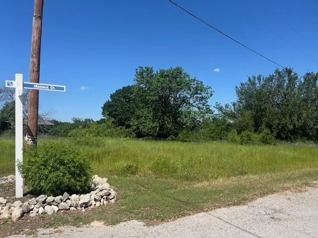 1213 Overlook Court, Whitney