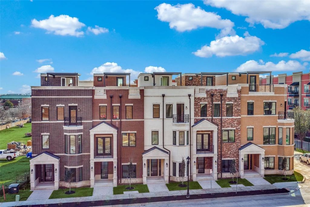 250 E Dallas Street 124, Grapevine