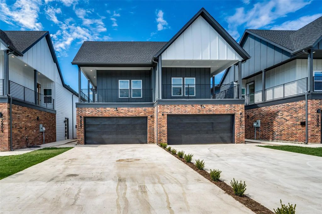 2412 Merlin Street, Dallas