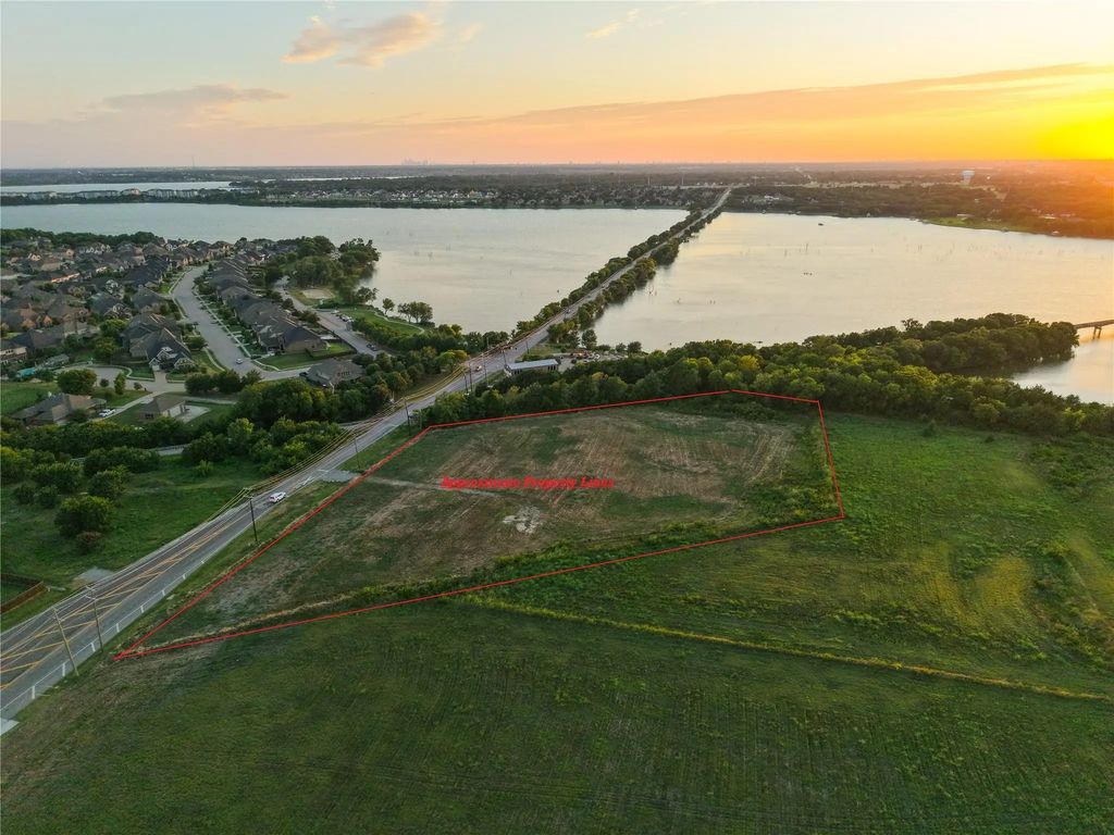 6921 Miller Road, Rowlett