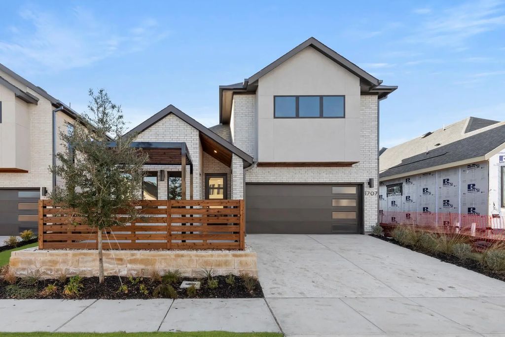 1707 Morningside Drive, Melissa