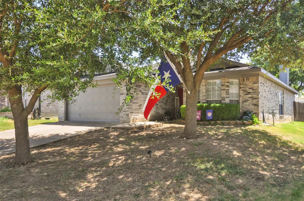 2529 Nogales Drive, Fort Worth