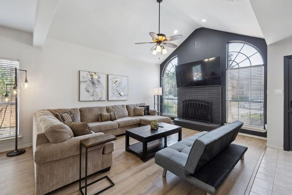 1823 Dew Valley Drive, Carrollton