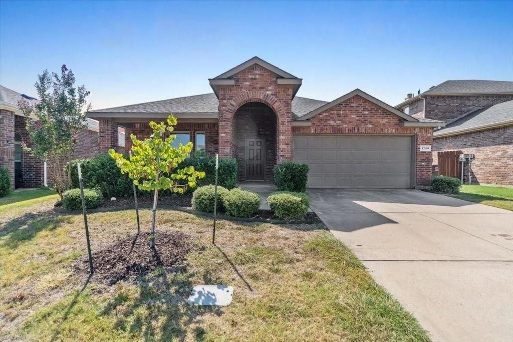 1729 Park Trails Boulevard, Princeton
