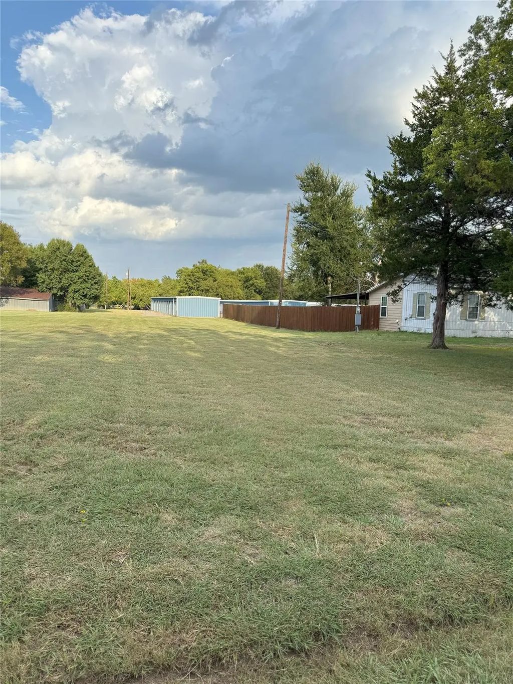 709 S Grand Street, Wolfe City