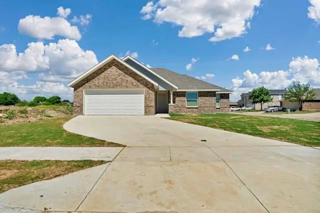 4036 Tarpon Springs Drive, Fort Worth