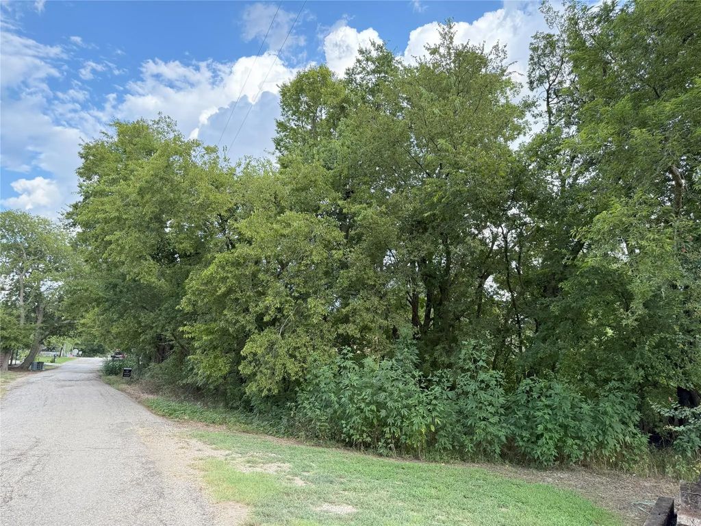 Hanna Street, Wolfe City