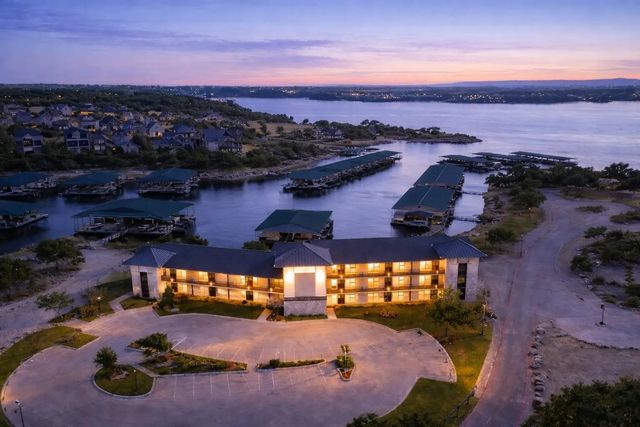 3412 Scenic Point Road 104, Graford