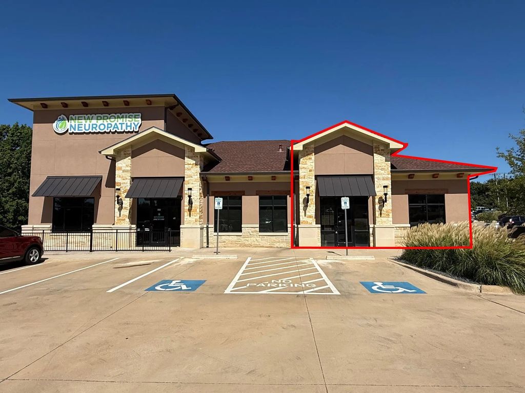 3143 Golden Road, Tyler