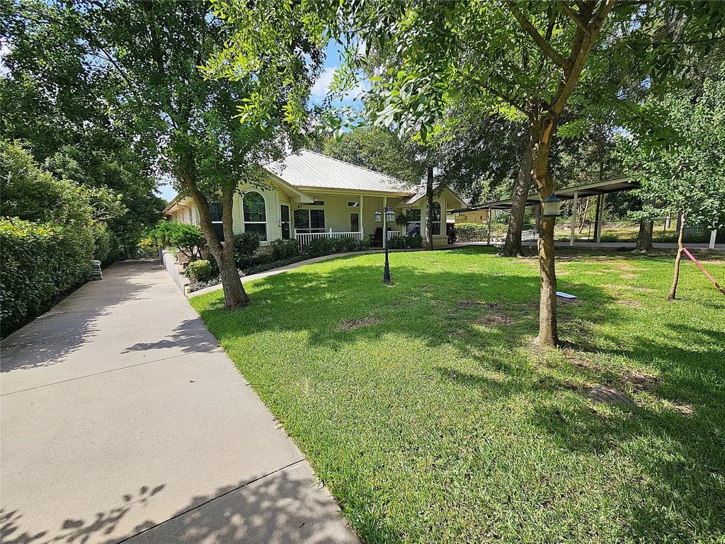 133 Lcr 777, Groesbeck