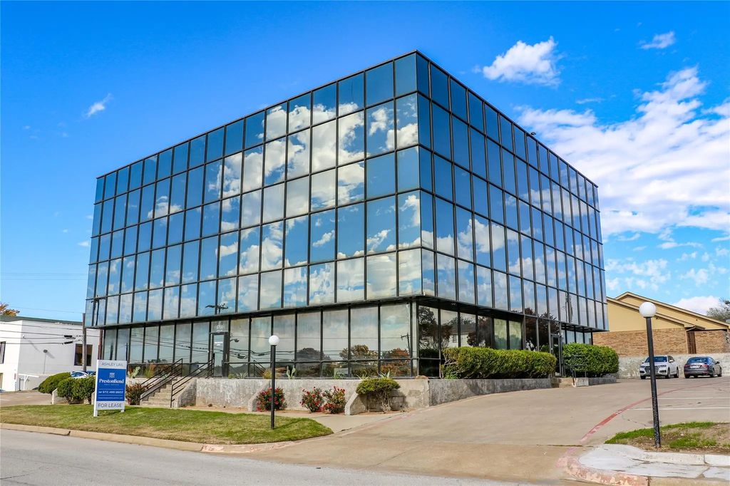 6750 Locke Avenue, Fort Worth