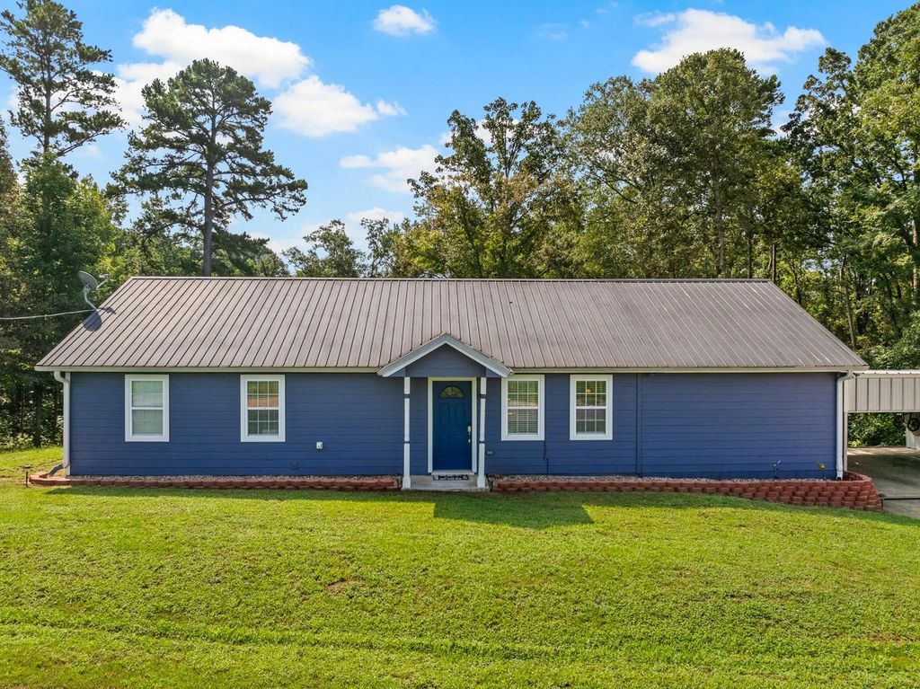 509 County Road 1309, Pittsburg