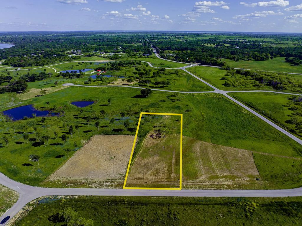 Lot 65 Richland Park, Corsicana