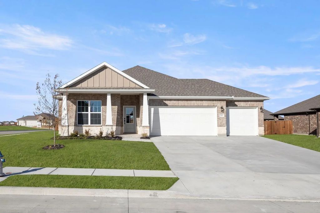 218 Briarwood Drive, Nevada