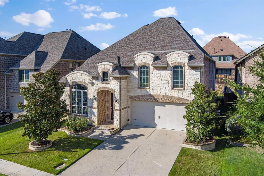 3815 Wind Cave Bend, Irving