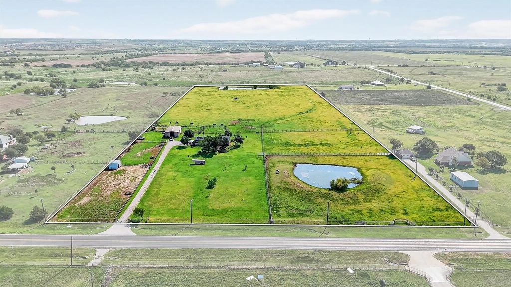 17256 W Fm 455, Celina