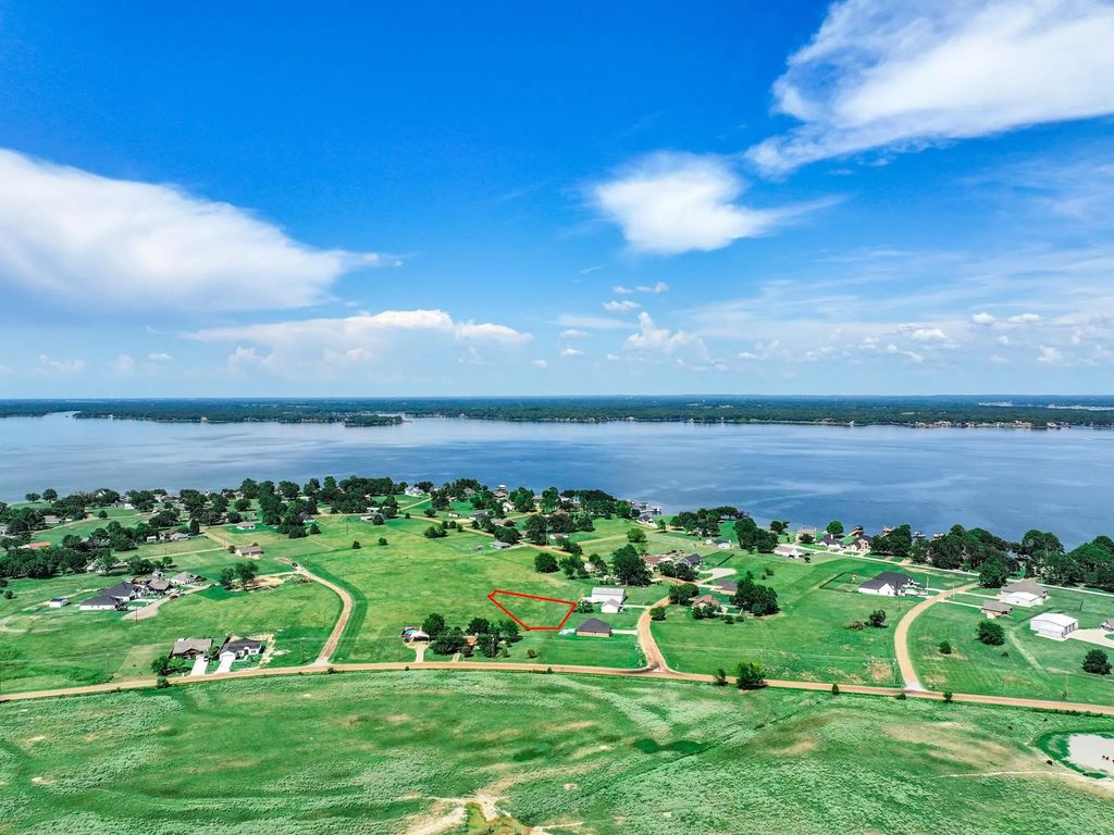 7 Box Road, Gun Barrel City