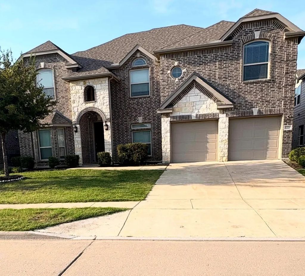 1221 Hoyt Drive, McKinney