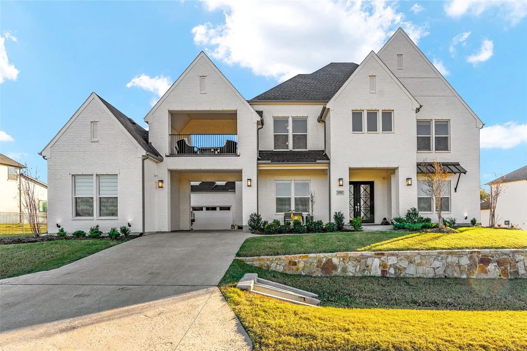 4204 Mark Twain Boulevard, Flower Mound