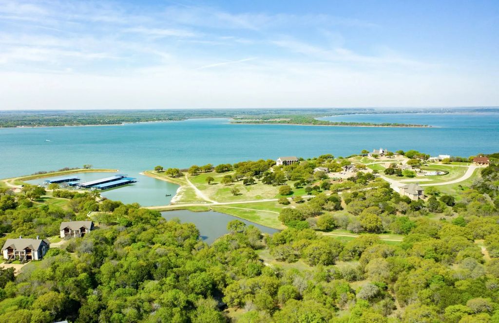7007 Golf Drive, Whitney