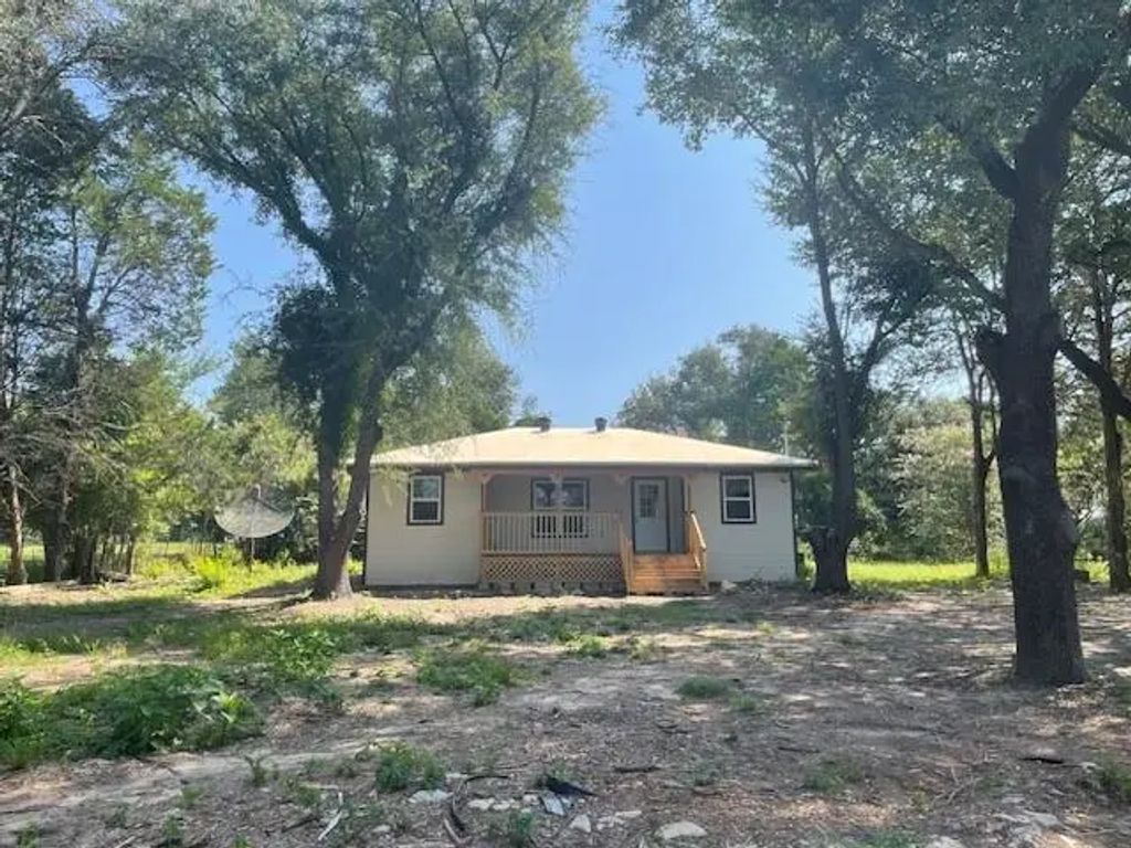1631 Lcr 760, Groesbeck